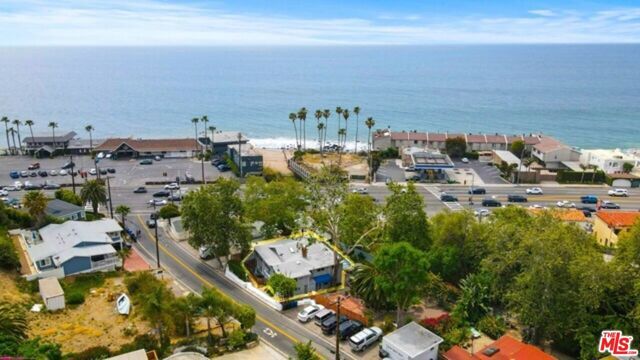 3945 Las Flores Canyon Road, Malibu, CA 90265