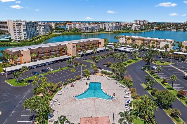 7910 SUN ISLAND DRIVE S 203, South Pasadena, FL 33707