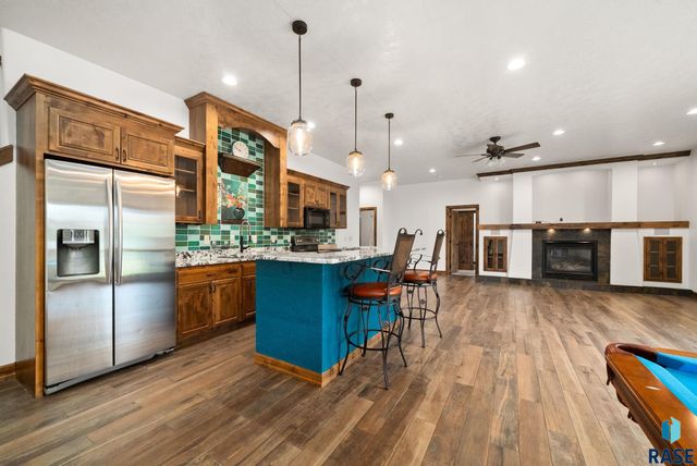 3408 E Broken Arrow St Street, Sioux Falls, SD 57103
