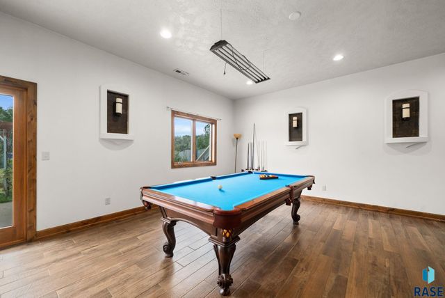 3408 E Broken Arrow St Street, Sioux Falls, SD 57103