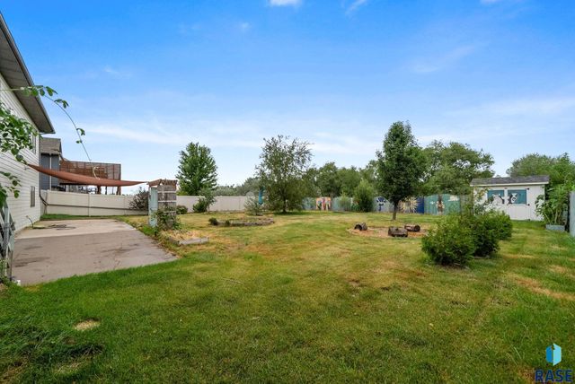 3408 E Broken Arrow St Street, Sioux Falls, SD 57103