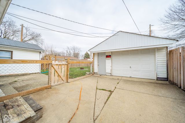 2742 Apache Drive, Anderson, IN 46012