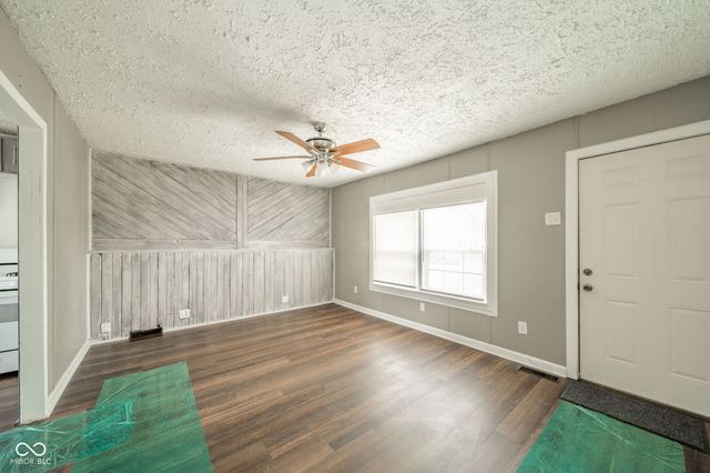 2742 Apache Drive, Anderson, IN 46012