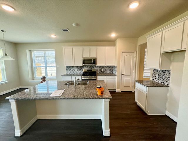 17851 Cappadocia Trail, Tomball, TX 77377