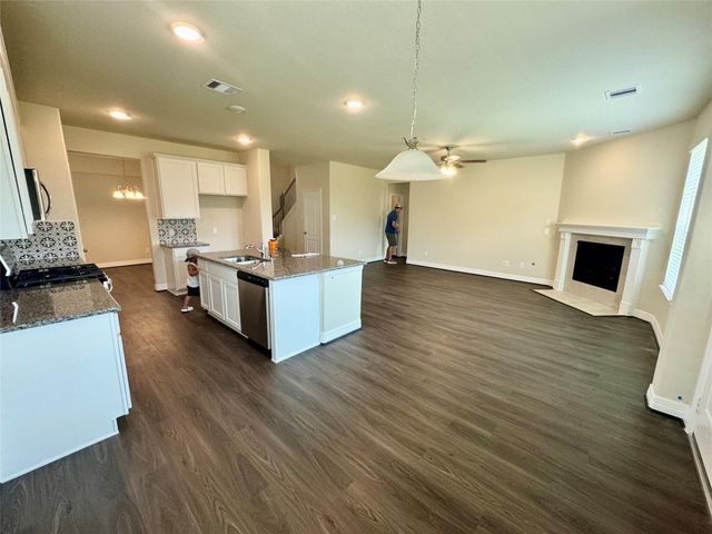 17851 Cappadocia Trail, Tomball, TX 77377