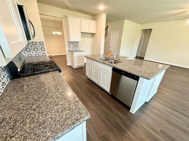 17851 Cappadocia Trail, Tomball, TX 77377