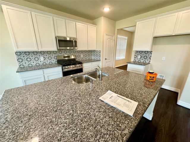 17851 Cappadocia Trail, Tomball, TX 77377
