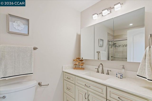 407 Roanoke Dr, Martinez, CA 94553