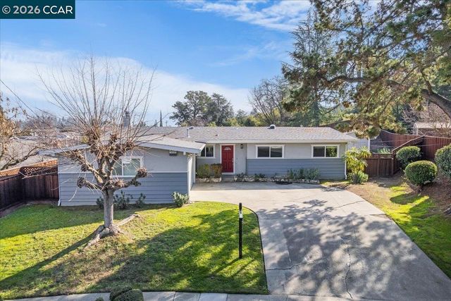 407 Roanoke Dr, Martinez, CA 94553
