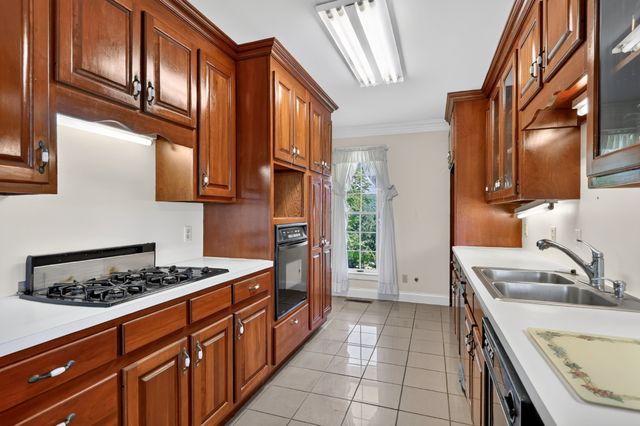 5713 Smith Fork Rd, Liberty, TN 37095