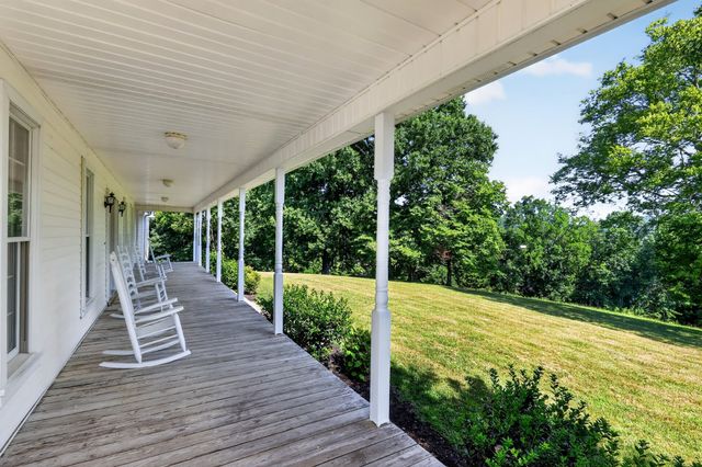 5713 Smith Fork Rd, Liberty, TN 37095