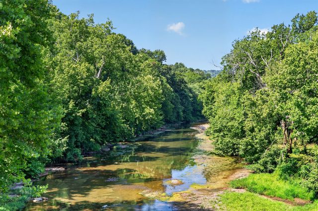 5713 Smith Fork Rd, Liberty, TN 37095