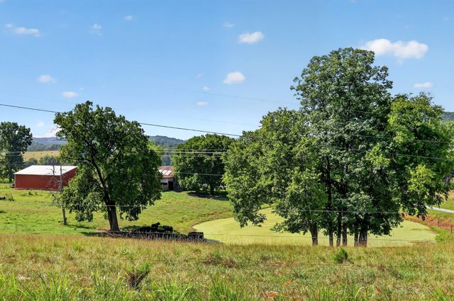 5713 Smith Fork Rd, Liberty, TN 37095