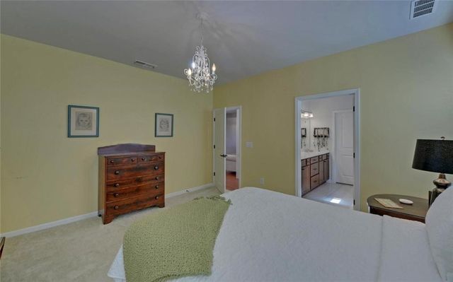 5663 Villa Crest Drive, Hoschton, GA 30548