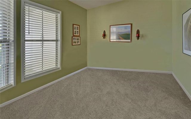5663 Villa Crest Drive, Hoschton, GA 30548