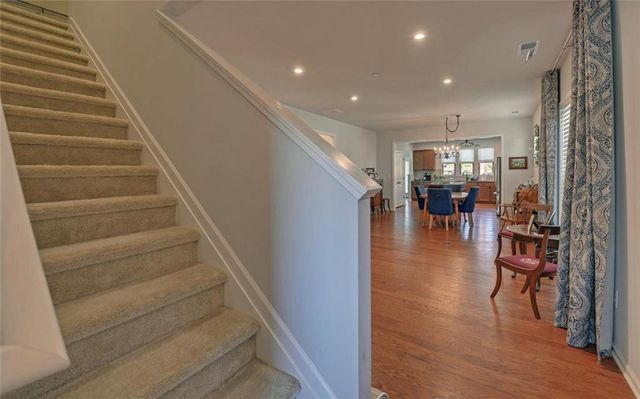 5663 Villa Crest Drive, Hoschton, GA 30548