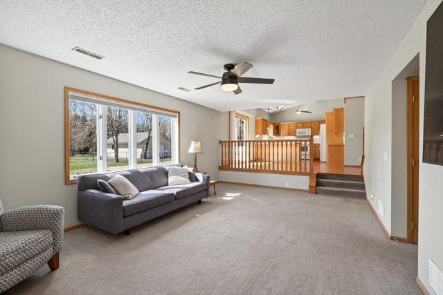 20972 Rendova Street NE, East Bethel, MN 55011