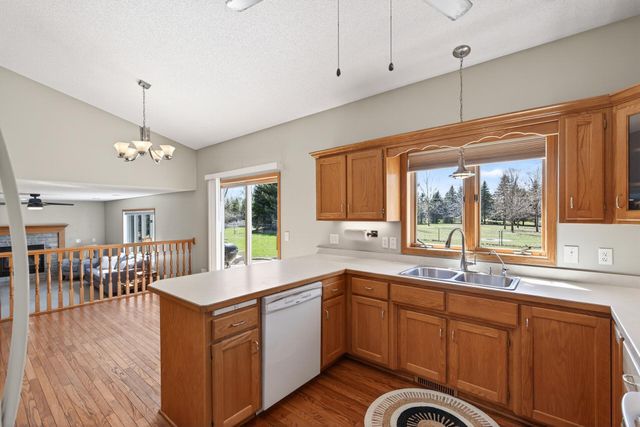 20972 Rendova Street NE, East Bethel, MN 55011