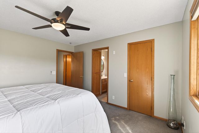 20972 Rendova Street NE, East Bethel, MN 55011