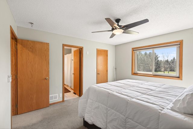 20972 Rendova Street NE, East Bethel, MN 55011