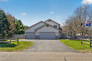 20972 Rendova Street NE, East Bethel, MN 55011