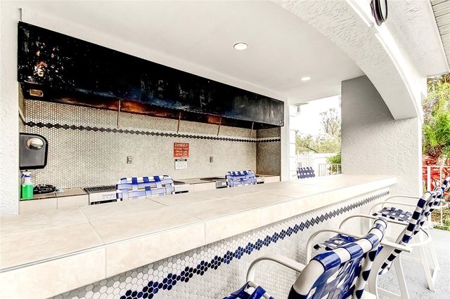 2333 FEATHER SOUND DRIVE B503, Clearwater, FL 33762