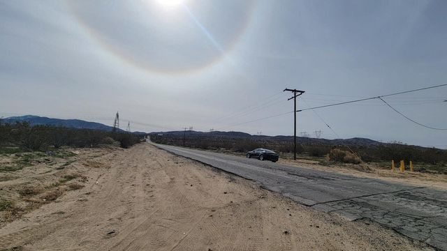 Cor Avenue V Drt 87th Ste, Palmdale, CA 93550