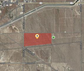 Cor Avenue V Drt 87th Ste, Palmdale, CA 93550