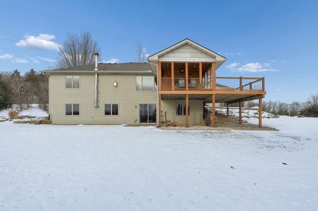 W11213 840th Avenue, River Falls, WI 54022