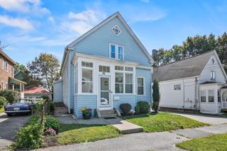 26 Tower Street, Worcester, MA 01606
