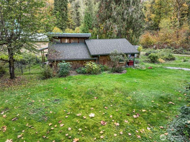 14784 Mountain View Lane, Concrete, WA 98237