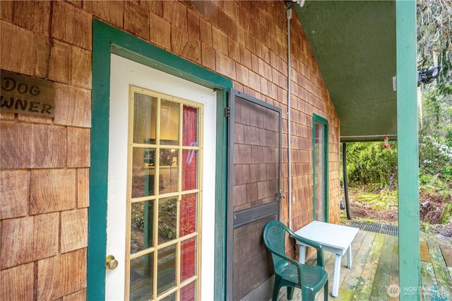 14784 Mountain View Lane, Concrete, WA 98237