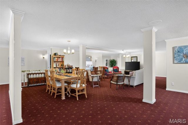 1525 Hampton Hall Drive 12, Chesterfield, MO 63017