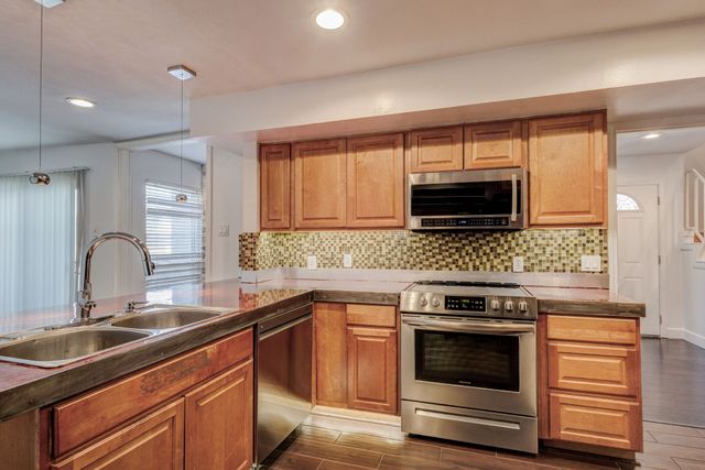 1714 Place One Lane, Garland, TX 75042