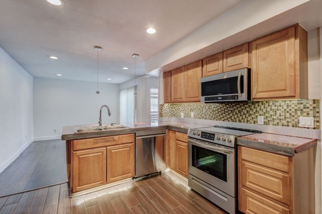 1714 Place One Lane, Garland, TX 75042