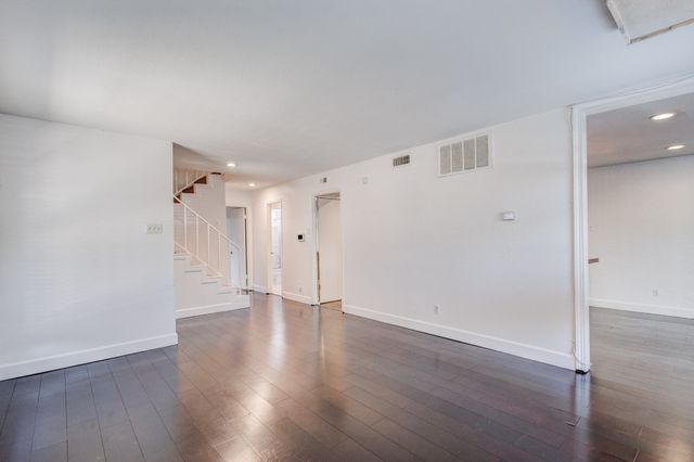 1714 Place One Lane, Garland, TX 75042