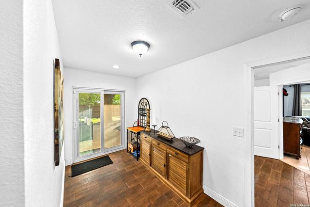419 MCNEEL RD, San Antonio, TX 78228