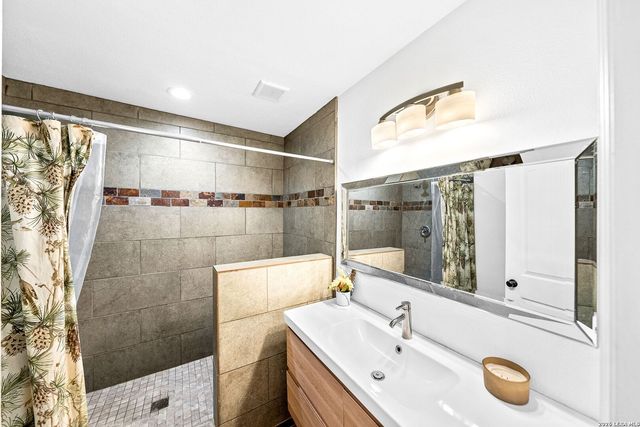 419 MCNEEL RD, San Antonio, TX 78228