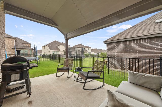 2532 Governors Boulevard, Heath, TX 75126