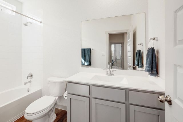 228 Lavaca River LN, Hutto, TX 78634