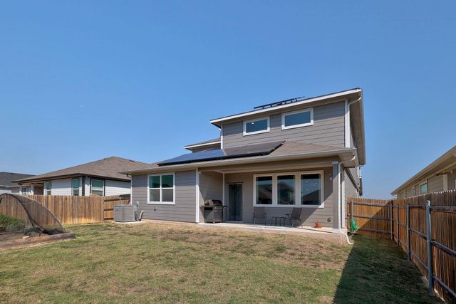 228 Lavaca River LN, Hutto, TX 78634