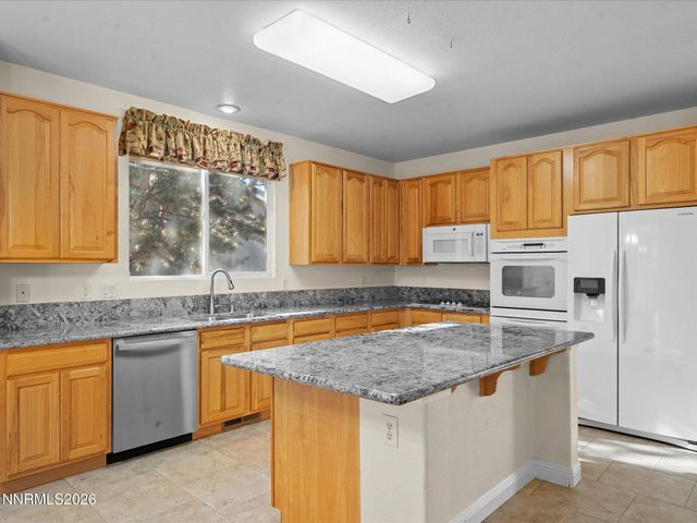 5860 E Hidden Valley Drive, Reno, NV 89502