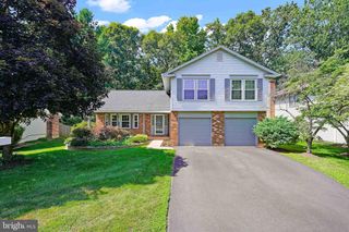 9617 WATERLINE DR, Burke, VA 22015