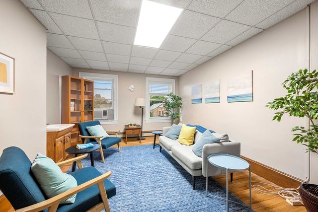 15 Notre Dame Ave, Cambridge, MA 02140