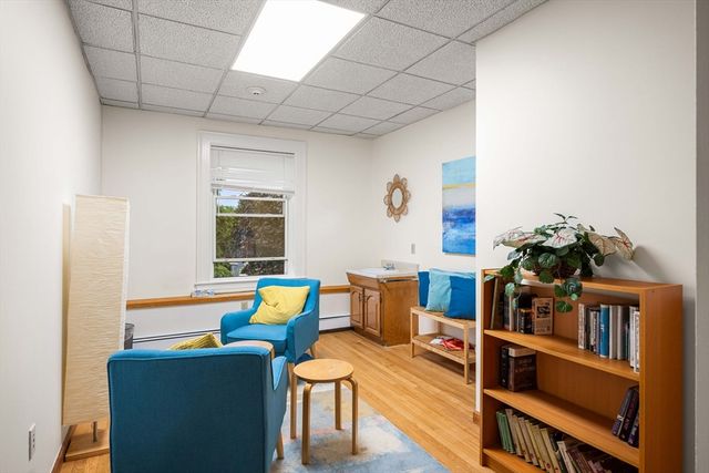 15 Notre Dame Ave, Cambridge, MA 02140