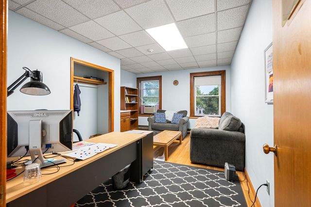 15 Notre Dame Ave, Cambridge, MA 02140