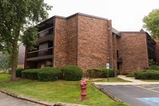 14525 WALDEN Court PH4, Oak Forest, IL 60452