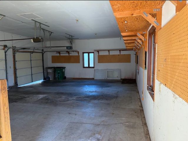 6814 HORSESHOE BEND, Verona, WI 53593