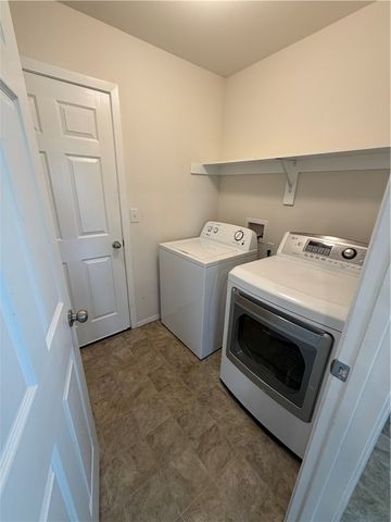 2886 Azurite Street, Fayetteville, AR 72704