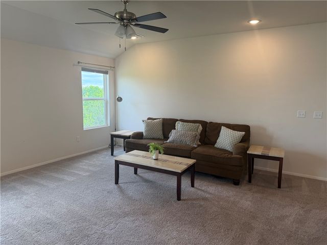 2886 Azurite Street, Fayetteville, AR 72704